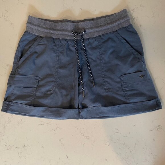 Columbia Pilsner Peak Pull On Cuffed Cargo Poly Nylon Shorts Noctural Blue Sz M - Picture 1 of 10